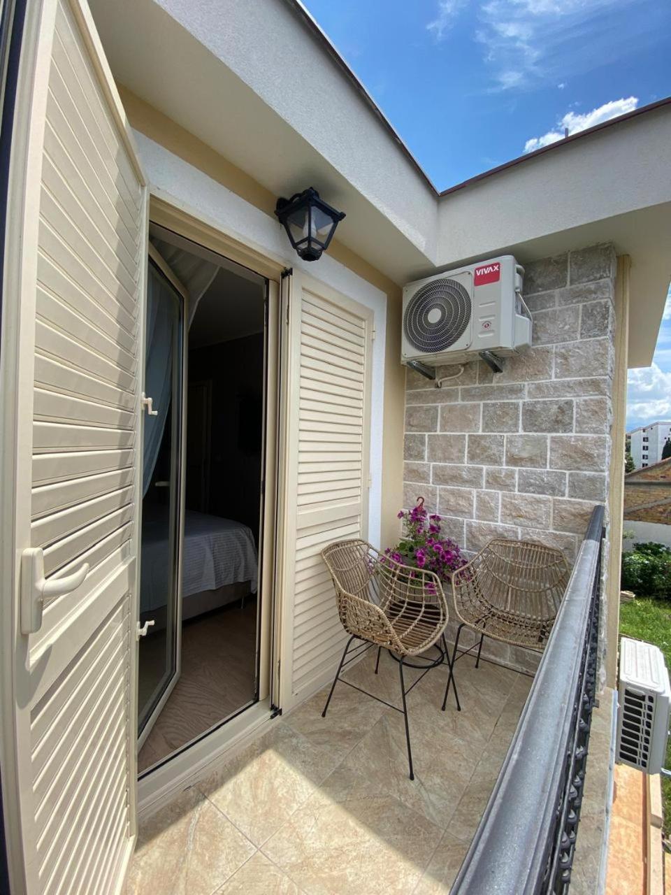 Apartman Tara Tivat Luaran gambar